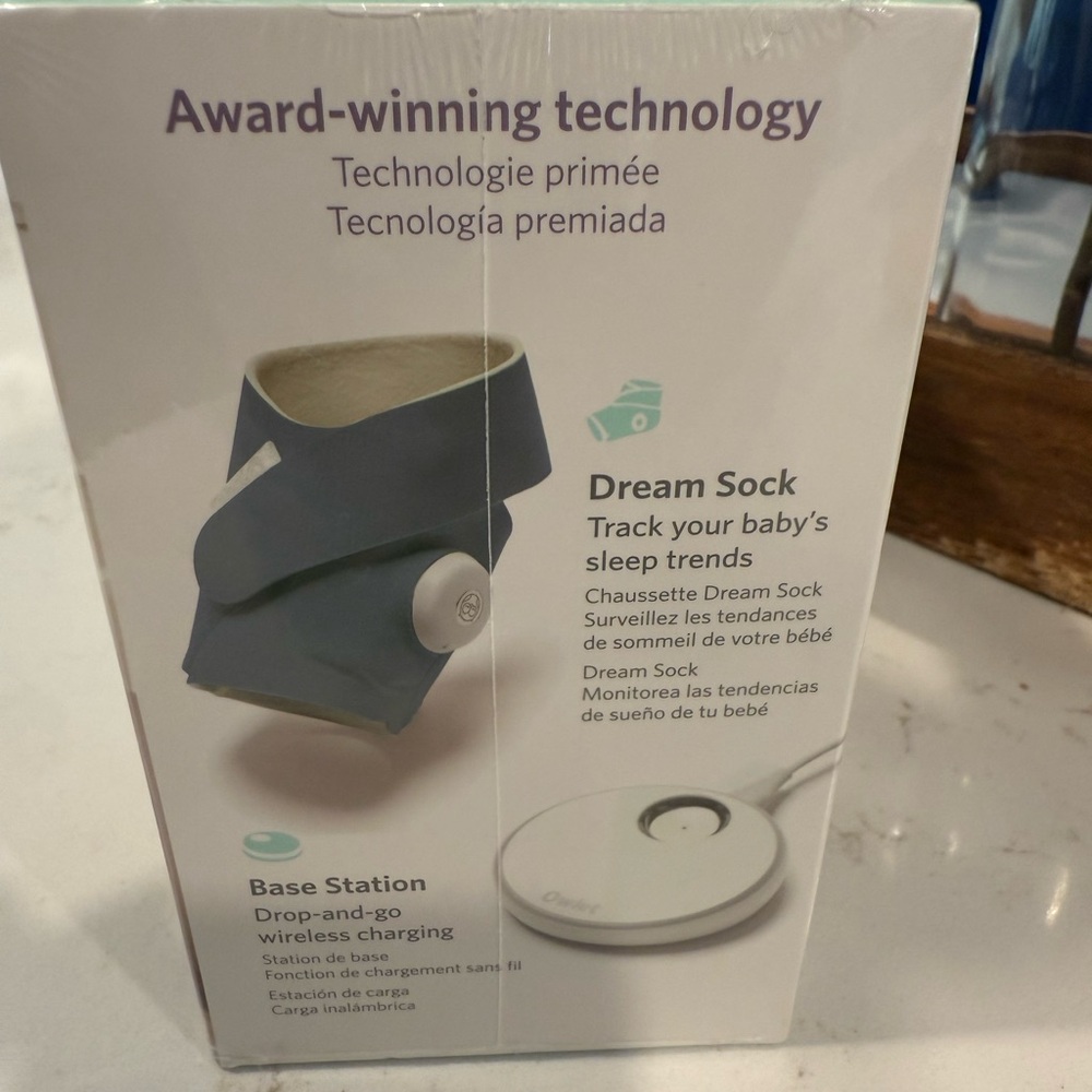 Owlet Dream Sock Baby Monitor - Picture 2 of 4
